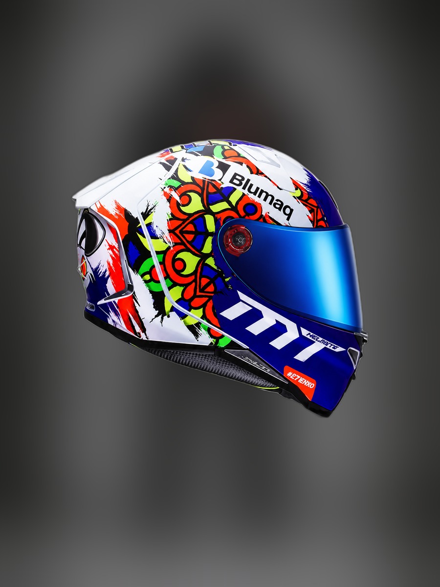 Casco de Diego Alonso, vista lateral derecha