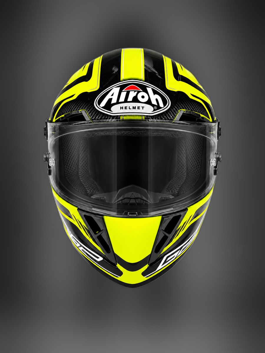Casco de Ignacio Cavicchioli, vista frontal