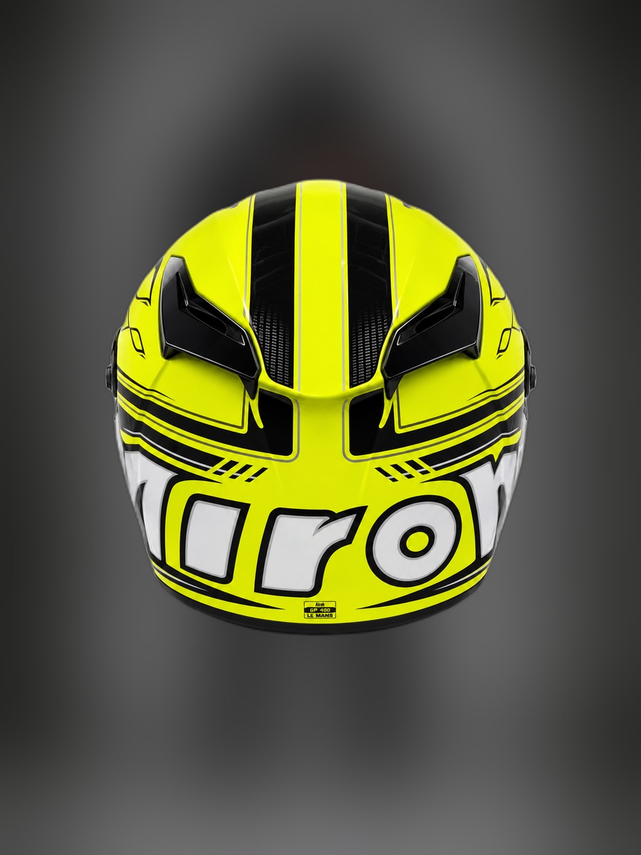 Casco de Ignacio Cavicchioli, vista trasera